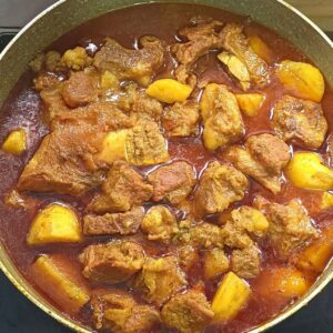 গরুর মাংস ভুনা (1kg)