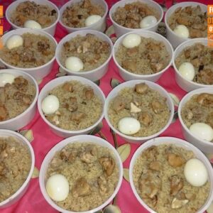 💝 চিকেন তেহারি সেট মেনু – 7

🍛 চিকেন তেহারি/বিরিয়ানি

🥔 আলু

🥗 সালাদ